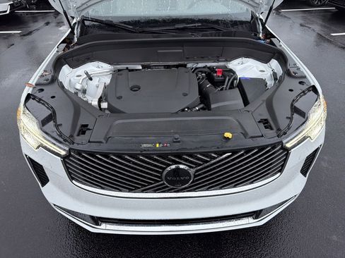 Used 2026 Volvo XC90 B6 Plus w/ Protection Package Premier AWD/4WD image 36