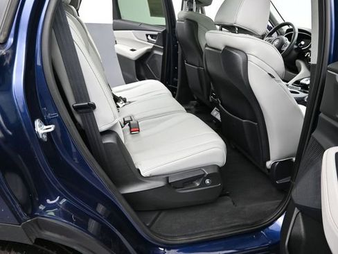 Used 2024 Acura MDX SH-AWD w/ Technology Package image 17