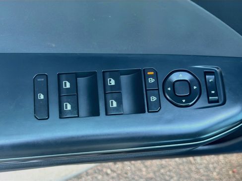 Used 2025 Kia K4 FWD image 15