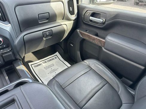 Used 2021 GMC Sierra 2500 Denali w/ Denali Ultimate Package image 17