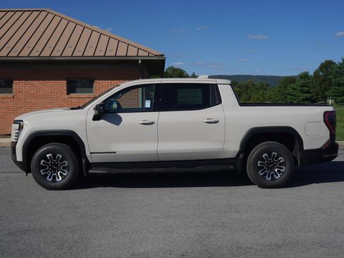New 2026 GMC Sierra EV Elevation image 9