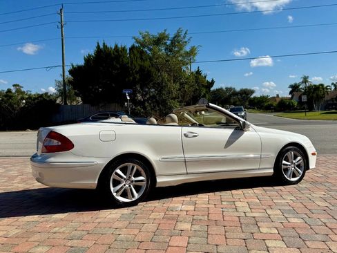 Used 2008 Mercedes-Benz CLK 350 Cabriolet image 6