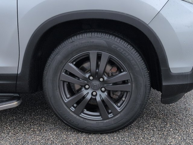 Used 2017 Honda Ridgeline RTS image 12