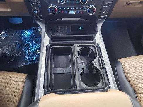 Used 2025 Ford F350 Lariat w/ Lariat Ultimate Package image 27