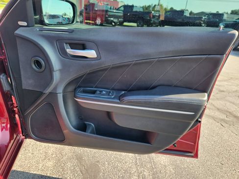 Used 2018 Dodge Charger GT AWD/4WD image 11