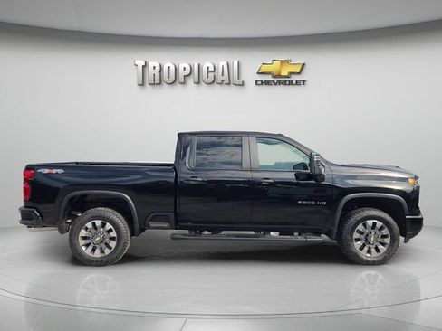 New 2026 Chevrolet Silverado 2500 Custom w/ Custom Value Package AWD/4WD image 6
