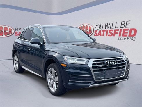 Used 2018 Audi Q5 2.0T Premium Plus w/ Premium Plus Package image 1