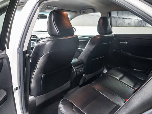 Certified 2017 Toyota Camry XLE image 18