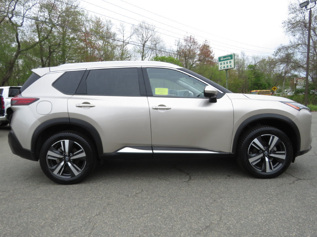Used 2023 Nissan Rogue SL AWD/4WD image 4
