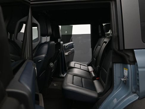 Used 2021 Ford Bronco First Edition AWD/4WD image 12