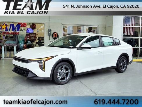 New 2026 Kia K4 LXS image 5