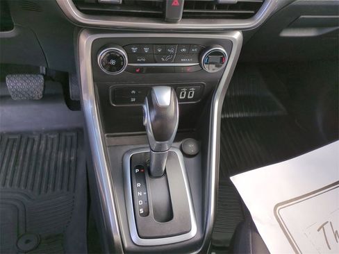 Used 2018 Ford EcoSport SE w/ SE Convenience Package image 24