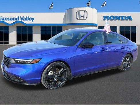 Used 2023 Honda Accord Sport image 3