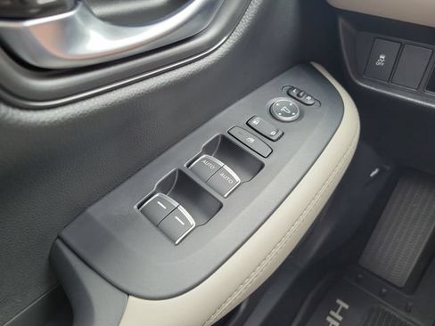 New 2026 Honda HR-V EX-L image 30