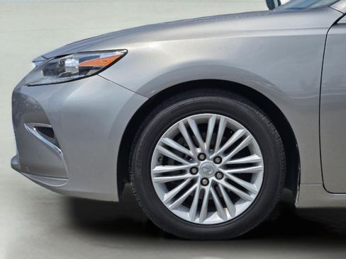 Used 2017 Lexus ES 350 w/ Premium Package FWD image 7