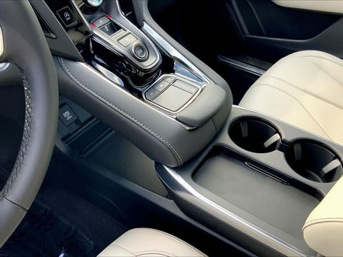 New 2026 Acura RDX SH-AWD image 7