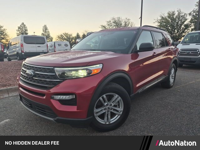 Used 2024 Ford Explorer XLT w/ Equipment Group 202A AWD/4WD image 1