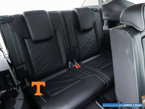 Used 2024 Volkswagen Atlas SE w/ Panoramic Sunroof Package FWD image 80