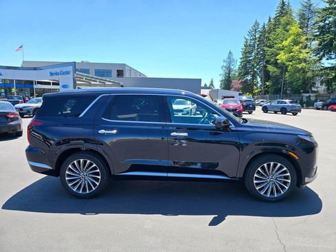 Used 2024 Hyundai Palisade Calligraphy AWD/4WD image 12