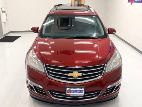 Used 2017 Chevrolet Traverse Premier AWD/4WD image 3