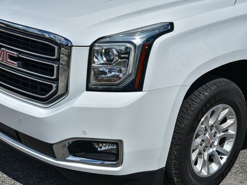 Used 2019 GMC Yukon XL SLT w/ Open Road Package image 5