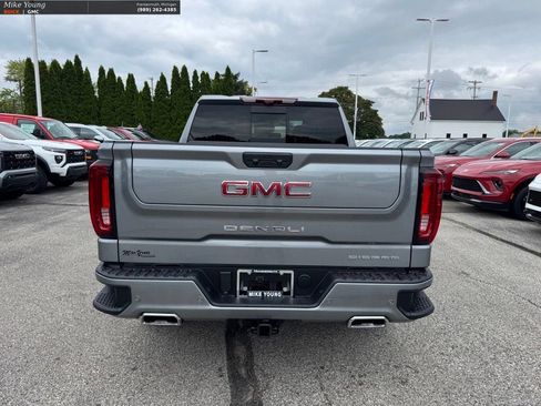 New 2026 GMC Sierra 1500 Denali w/ Denali Reserve Package AWD/4WD image 3