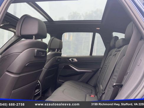 Used 2019 BMW X5 xDrive40i w/ Premium Package 2 AWD/4WD image 15