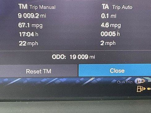 Certified 2023 Volvo XC90 T8 Plus w/ Protection Package Premier AWD/4WD image 32