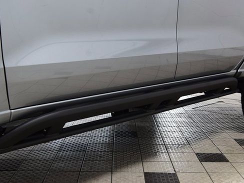 New 2026 Chevrolet Colorado ZR2 w/ Technology Package image 32