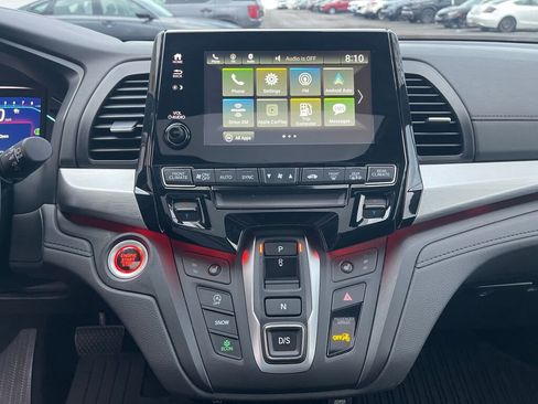 Used 2024 Honda Odyssey Sport image 9