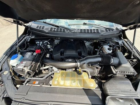 Used 2020 Ford F150 XLT w/ Equipment Group 302A Luxury AWD/4WD image 32