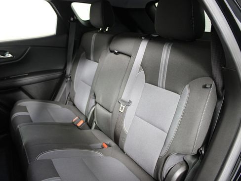 Used 2025 Chevrolet Blazer LT FWD image 28