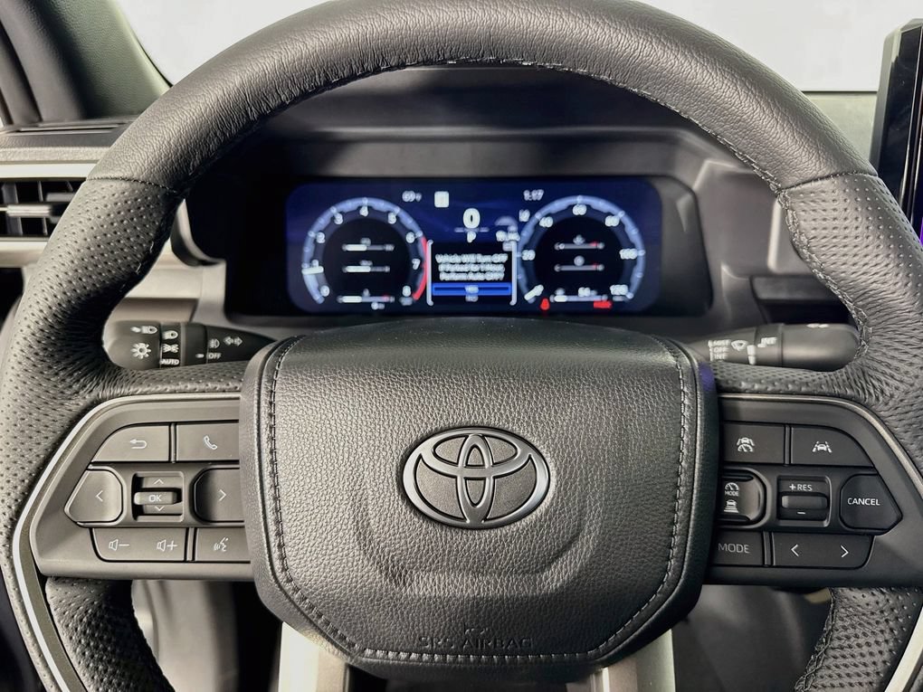 Used 2026 Toyota Tacoma TRD Off-Road AWD/4WD image 16