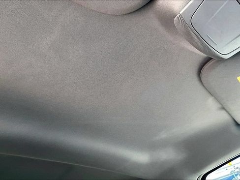 Used 2015 Ford F150 XLT AWD/4WD image 15