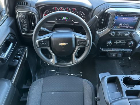 Used 2020 Chevrolet Silverado 1500 LT w/ Trailering Package AWD/4WD image 16