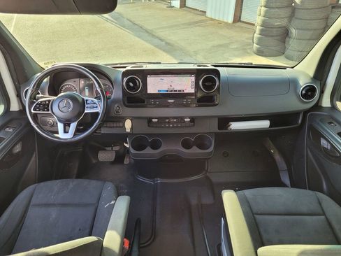 Used 2019 Mercedes-Benz Sprinter 144 Cargo image 29