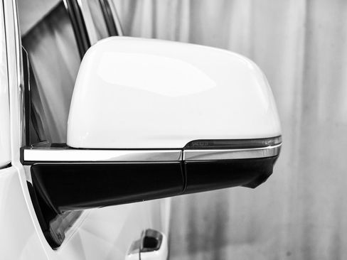 Used 2022 Jeep Wagoneer Series III w/ Premium Group I image 85