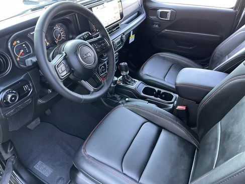 New 2026 Jeep Wrangler Unlimited Rubicon image 11