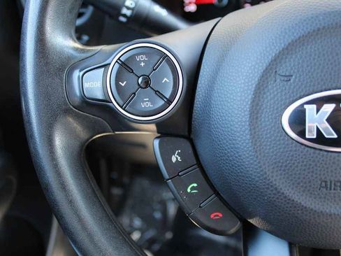Used 2016 Kia Soul w/ Option Group 020 image 15