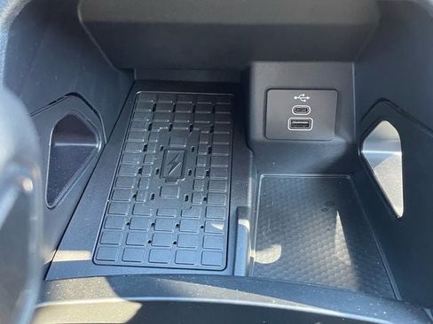 Used 2024 Ford Ranger XLT image 25