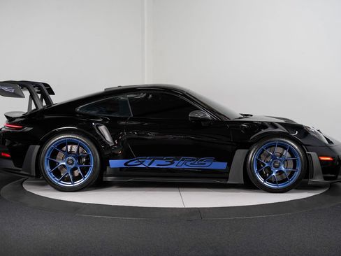 Used 2025 Porsche 911 GT3 RS w/ Weissach Package RWD image 8