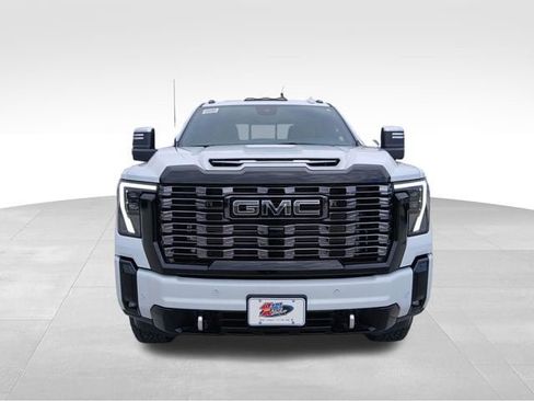 New 2026 GMC Sierra 2500 Denali Ultimate image 8