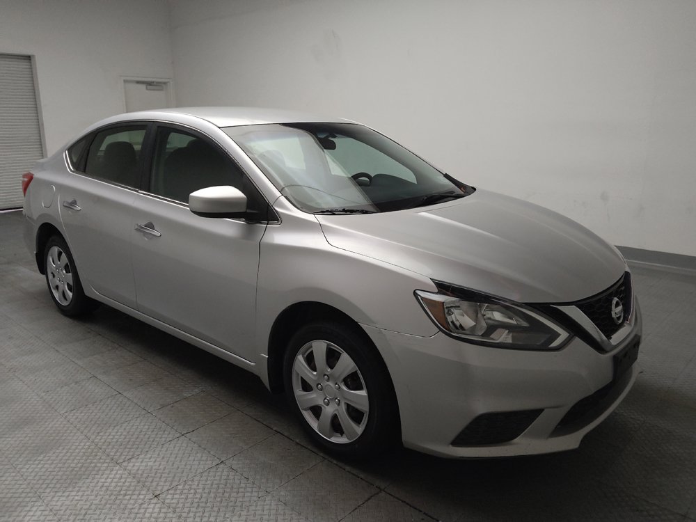 Used 2019 Nissan Sentra S FWD image 13