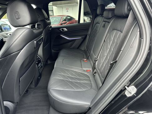 Used 2023 BMW X5 sDrive40i image 17