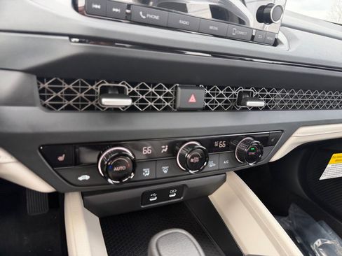 New 2025 Honda Accord SE image 18