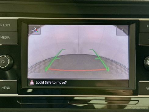 Used 2024 Volkswagen Jetta SE image 22