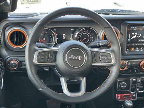 Used 2022 Jeep Gladiator Mojave w/ LED Lighting Group image 7