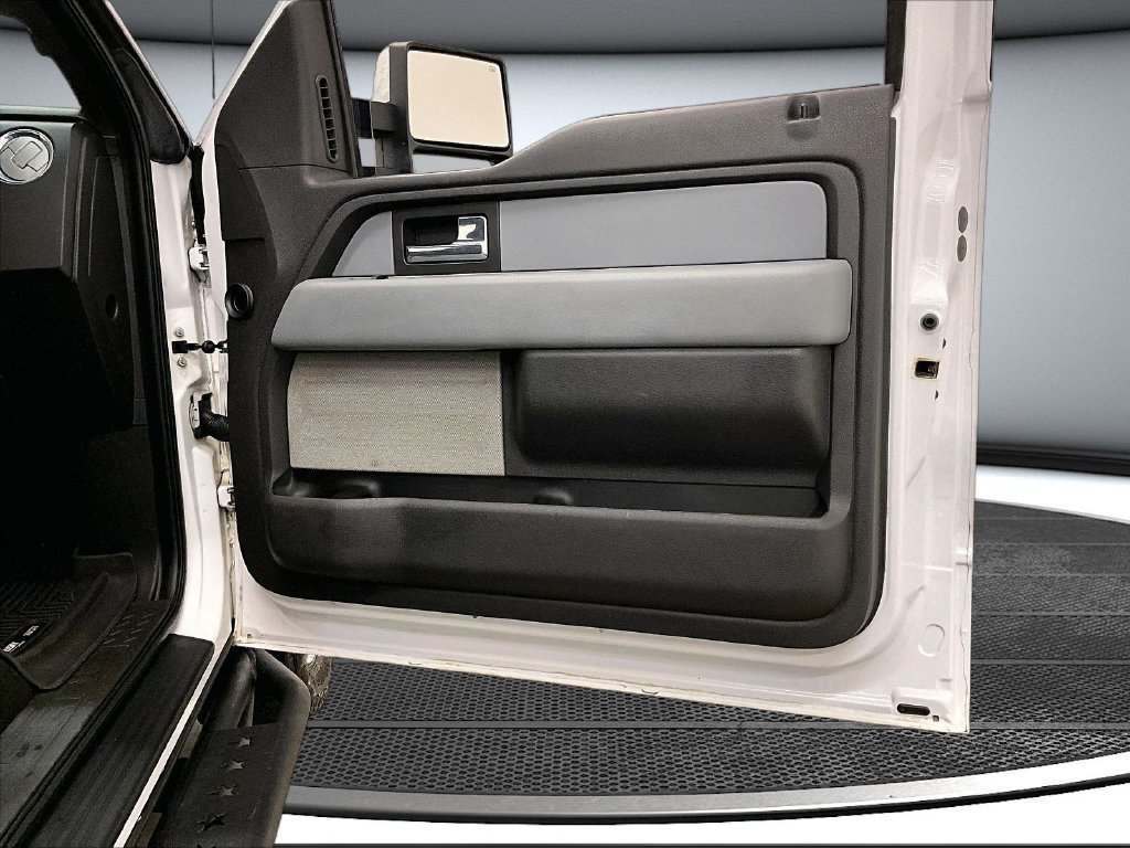 Used 2014 Ford F150 XLT AWD/4WD image 28
