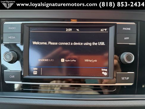 Used 2019 Volkswagen Jetta SE image 29