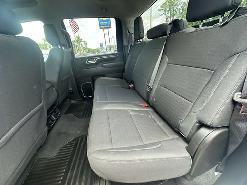 Used 2025 Chevrolet Silverado 2500 LT w/ Convenience Package AWD/4WD image 19
